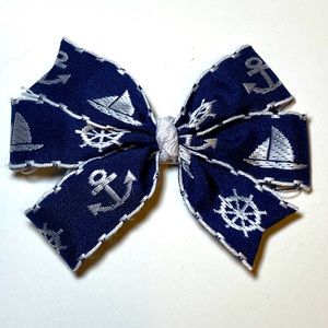 Pinup hair bows
